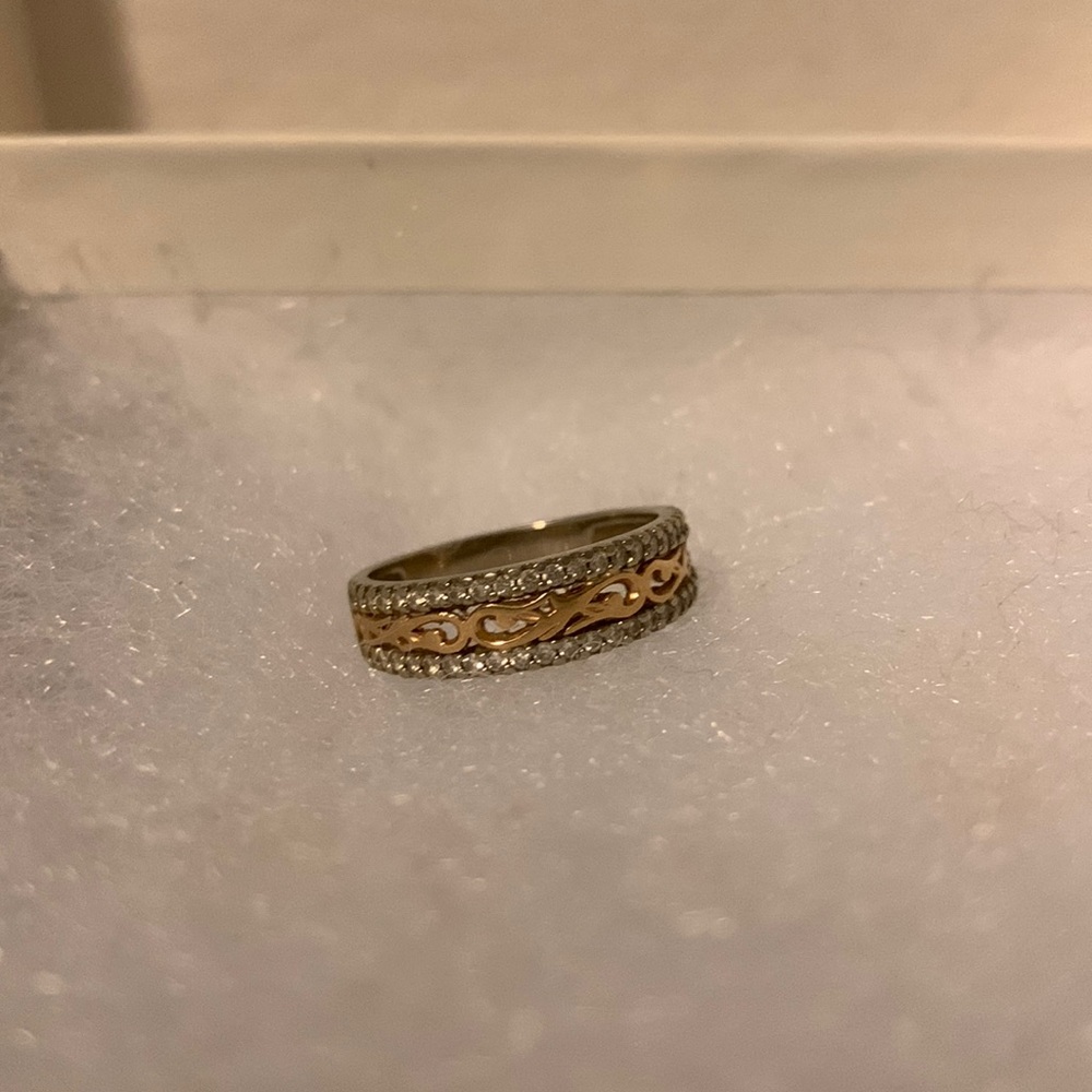 Hawaiian wedding band yellow and white gold wedding band-make me an offer!!!